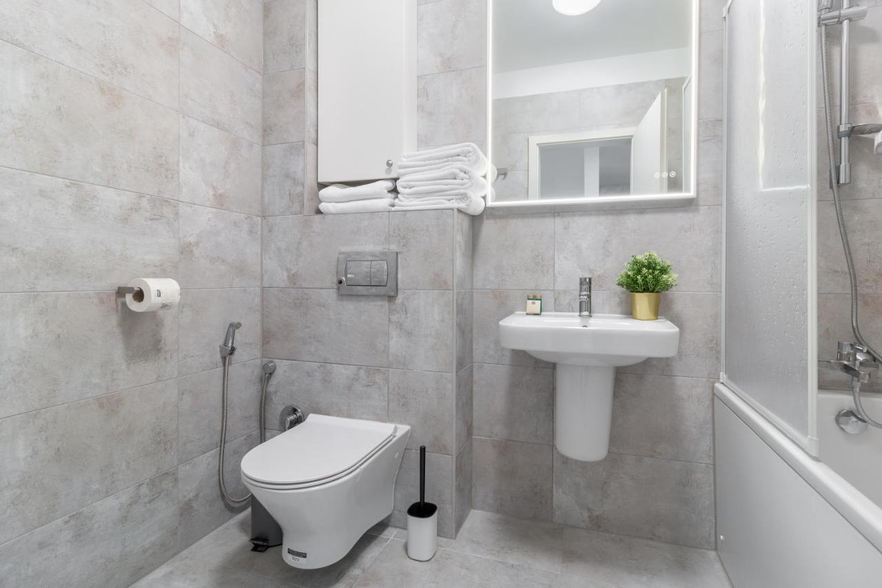 Vancouver Flat Oradea Exterior foto